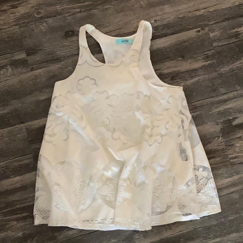 Karlie tank